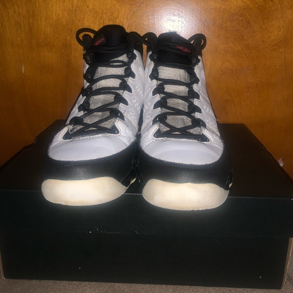 Jordan 9 white black red